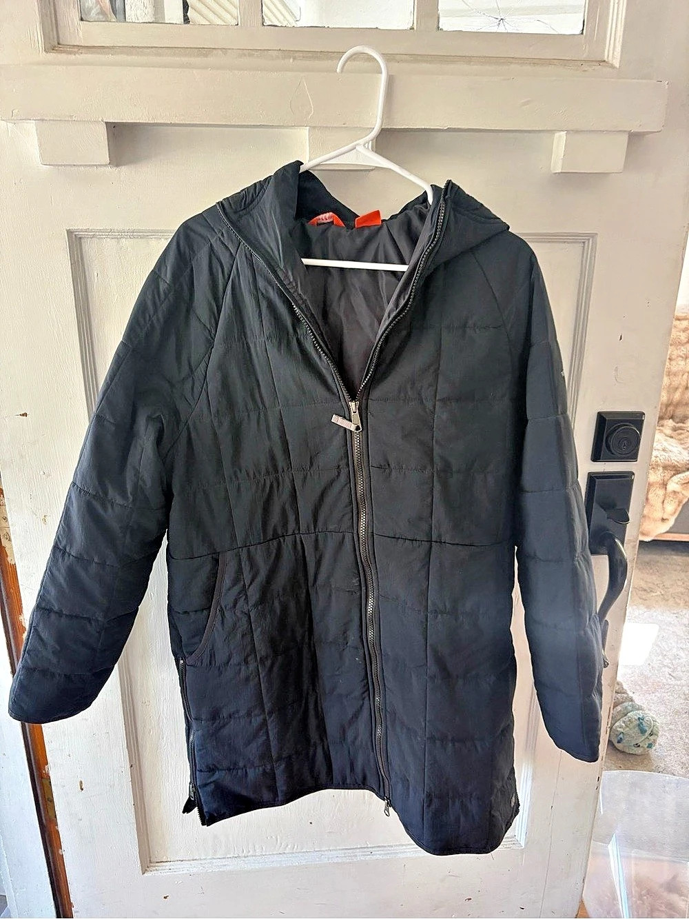 Merrell Quilted Hooded Jacket in Black Size M Like New